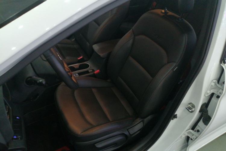 Used Hyundai Elantra (6th Generation / Lingdong) 2019 1.4T Dual-Clutch Xuan Dong · Dynamic Model Left Front Seat