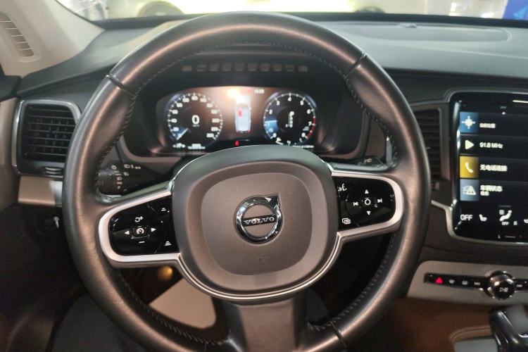 Used Volvo XC90 2020 T5 Smart Drive Luxury Edition 5 Seats
