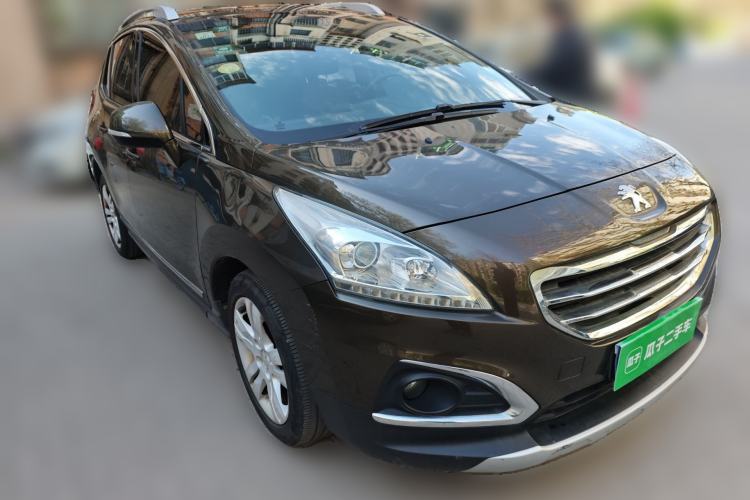 Used Peugeot 3008 2013 2.0L Automatic Trend Edition Front Right 45 Deg