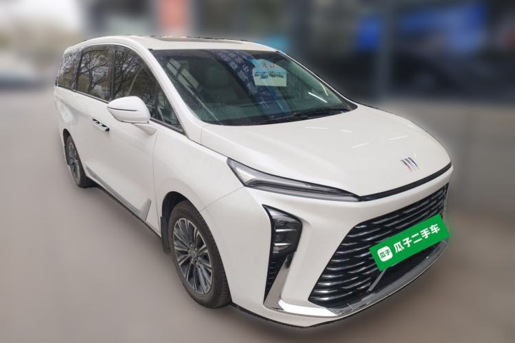 Used Buick GL8 2025 Lu Zun Deluxe Edition Front Right 45 Deg