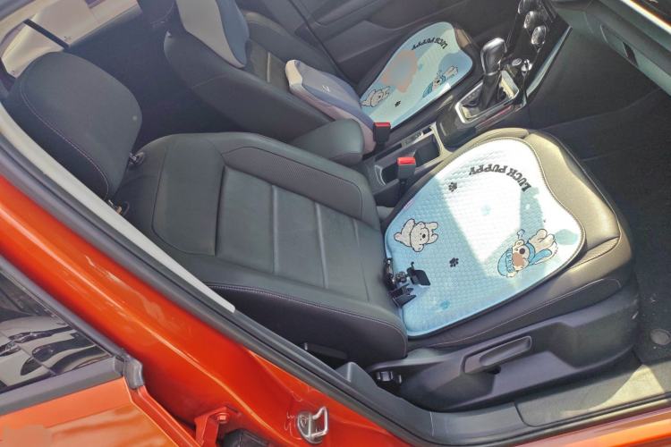 Used Volkswagen T-ROC 2018 280TSI DSG Two-Wheel-Drive Comfort Version China V Standard