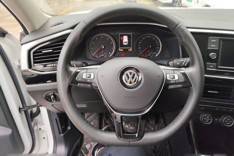 Used Volkswagen Tayron 2019 330TSI Two-Wheel Drive Luxury Model China VI Standard