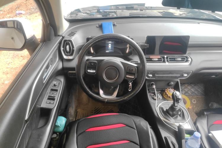 Used Great Wall King Kong Poer 2022 2.0T Manual Diesel Two-Wheel Drive Elite Version with Long Bed GW4D20M