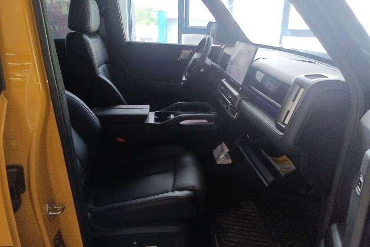 Used Chery Fulwin X3L 2025 Model 205 All-Wheel Drive High-Energy Edition
