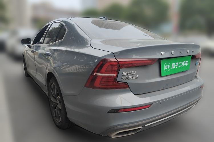 Used Volvo S60 2022 B4 Zhiyi Luxury Edition
