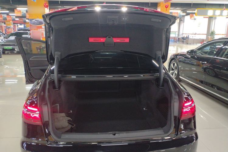 Used Audi A8 2023 A8L 45 TFSI quattro Luxury Model
