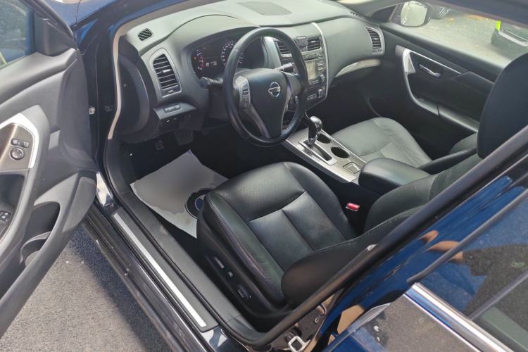 Used Nissan Teana 2013 2.0L XL Comfort Edition Driver Seat