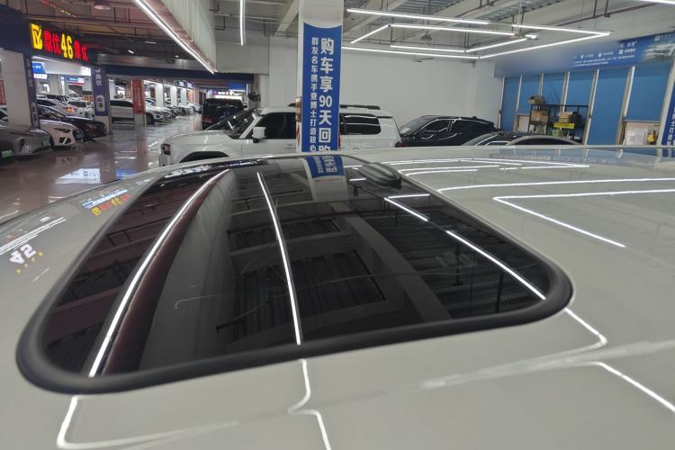 Used Toyota Vellfire 2021 Crown Dual-Engine 2.5L HV Supreme Edition Roof