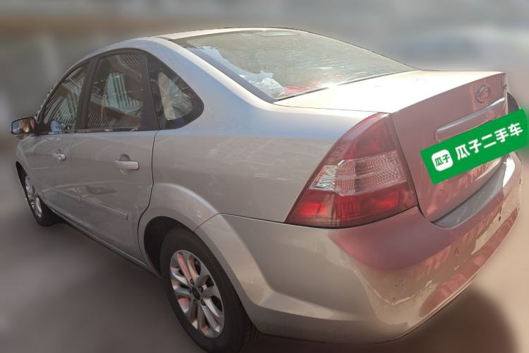 Used Ford Focus 2011 Sedan 1.8L Automatic Fashion Edition
