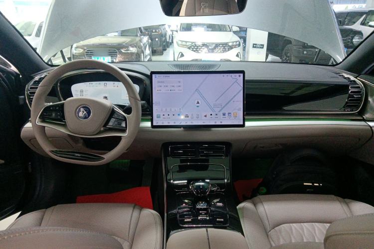 Used BYD Han 2025 DM-i 125KM Prestige Model