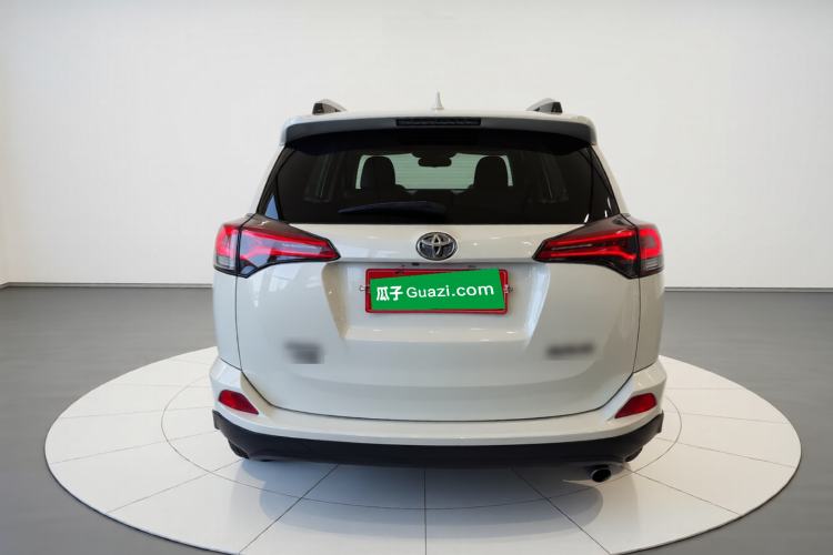 Used Toyota RAV4 2016 2.0L CVT Two-Wheel Drive Comfort Edition China V Standard