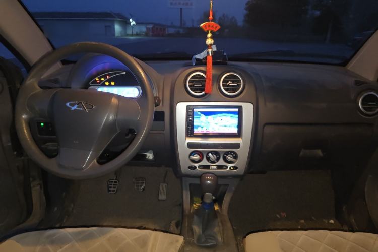 Used Chery Cowin 1 2012 1.0L Manual Smart Navigation Version Center Console