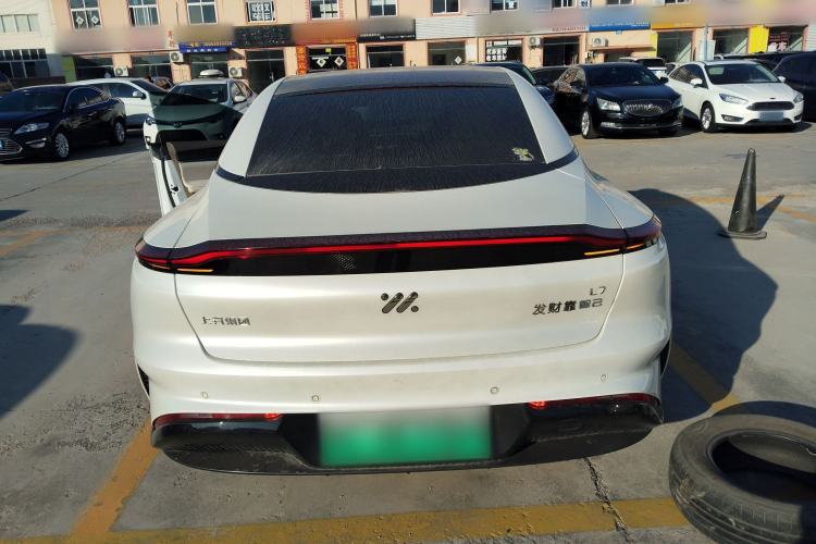 Used IM L7 2022 Dynamic Model Exterior 4