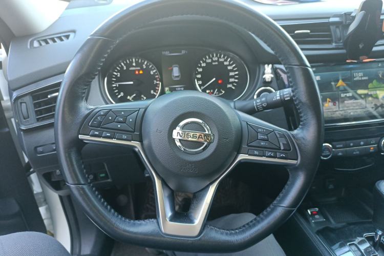 Used Nissan X-Trail 2019 2.0L CVT Smart Connect Comfort Edition 2WD Steering Wheel