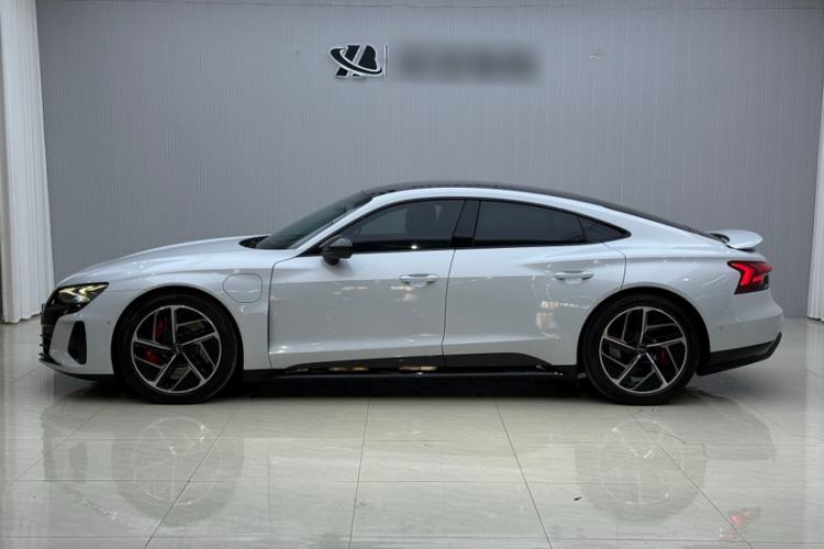 Used Audi RS e-tron GT 2023 Basic Model
