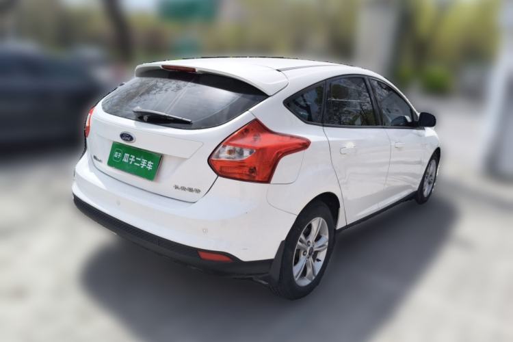 Used Ford Focus 2012 Hatchback 1.6L Automatic Fashion Edition Rear Right 45 Deg