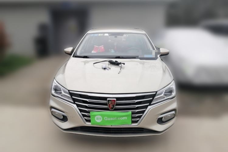 Used Roewe i5 2020 1.5L Manual 4G Connect Luxury Edition
