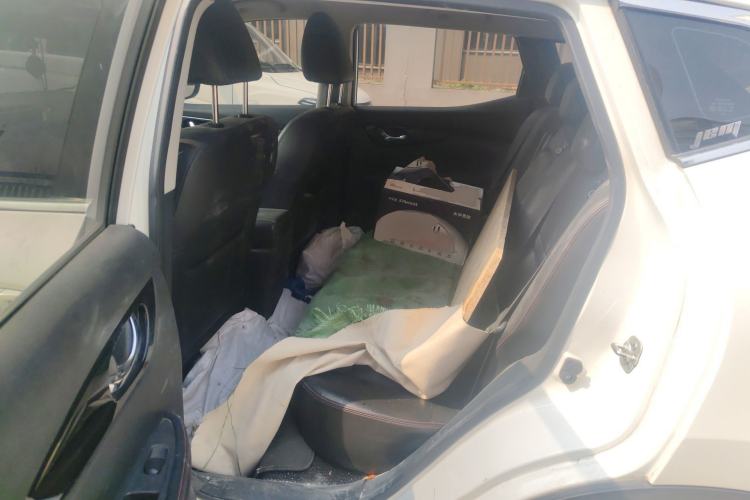 Used Nissan Qashqai 2017 2.0L CVT Smart Enjoyment Version China V Standard Left Rear Seat