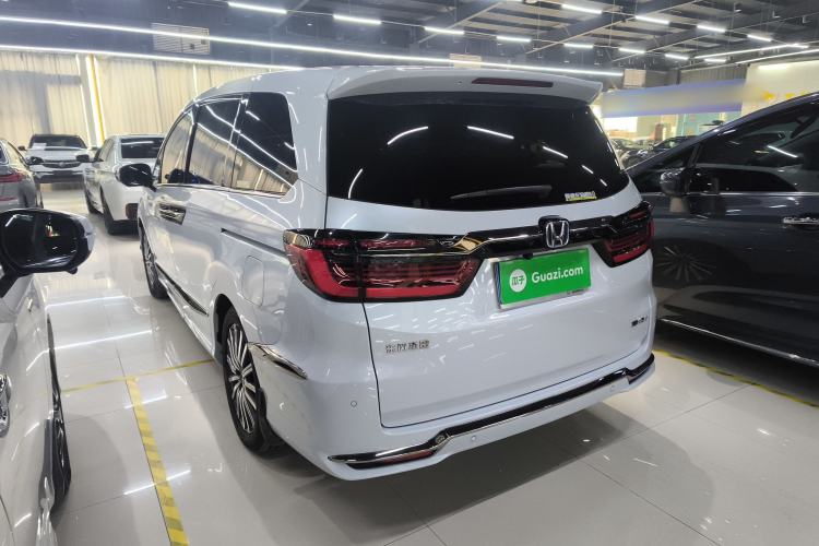 Used Honda Elysion 2024 2.0L eHEV Luxury Edition