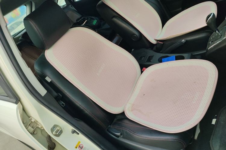 Used BYD S6 2014 2.4L Automatic Prestige 5-Seater