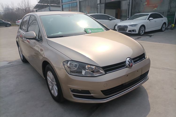 Used Volkswagen Golf 2016 1.6L Automatic Fashion Model