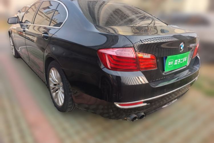 Used BMW 5 Series 2013 525Li Leading Model
