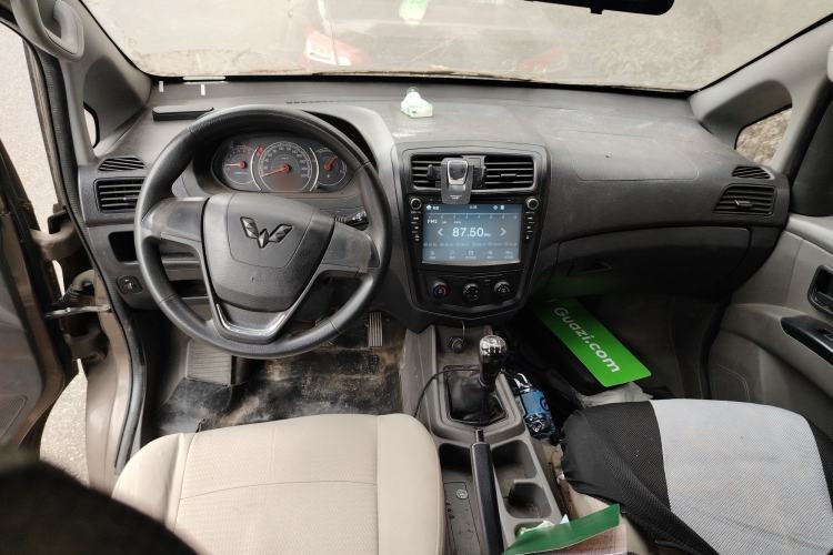 Used Wuling Zhengcheng 2015 1.5L Comfort L3C