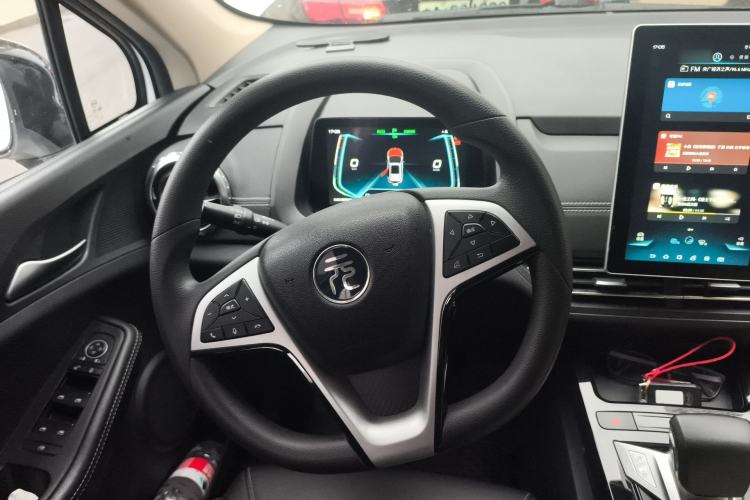 Used BYD Yuan New Energy 2019 EV535 Smart Connect Trendsetting Model Steering Wheel
