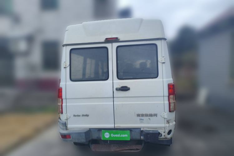 Used Iveco Daily 2014 2.5T-A35 NJ6484ACM47Z4