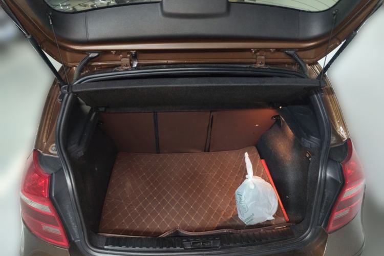 Used BMW 1 Series 2010 120i Chocolate Limited Edition