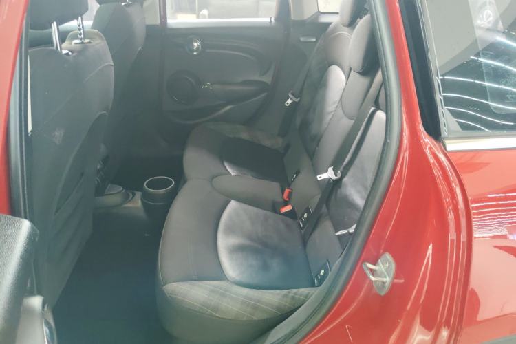 Used MINI 2015 1.5T COOPER Fun Five-Door Edition
