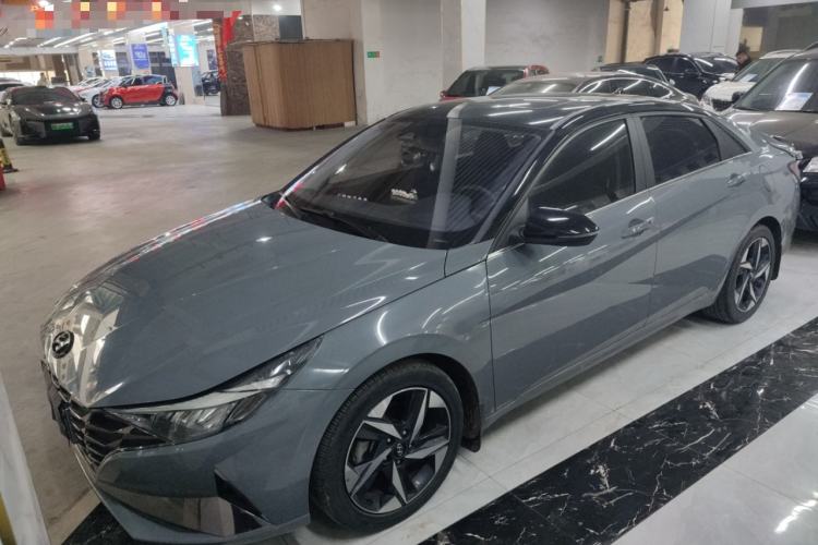 Used Hyundai Elantra 2022 1.5L CVT LUX Prestige Edition