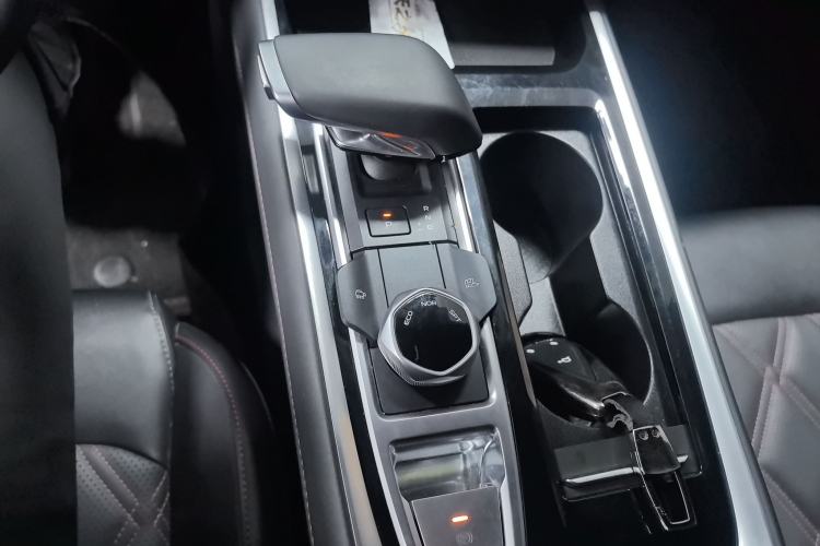 Used CHANGAN CS55PLUS 2024 3rd Generation 1.5T DCT Prestige Model
