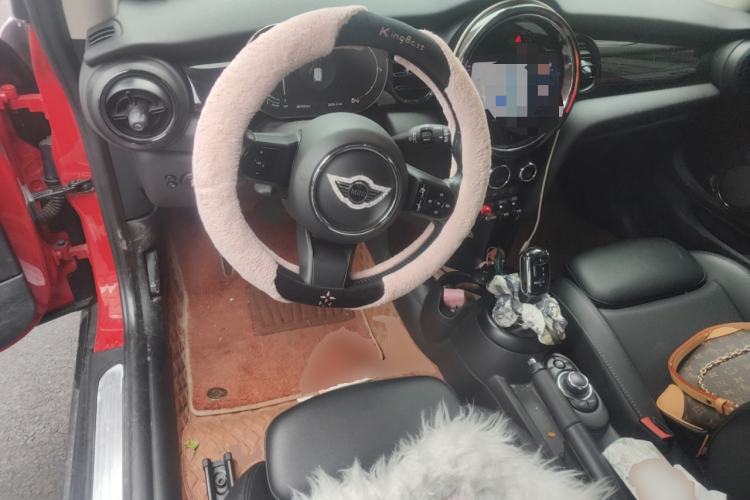 Used MINI 2022 1.5T COOPER Classic Edition