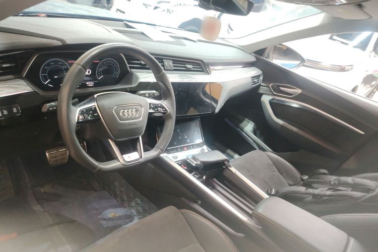 Used Audi e-tron 2021 50 quattro Prestige Edition