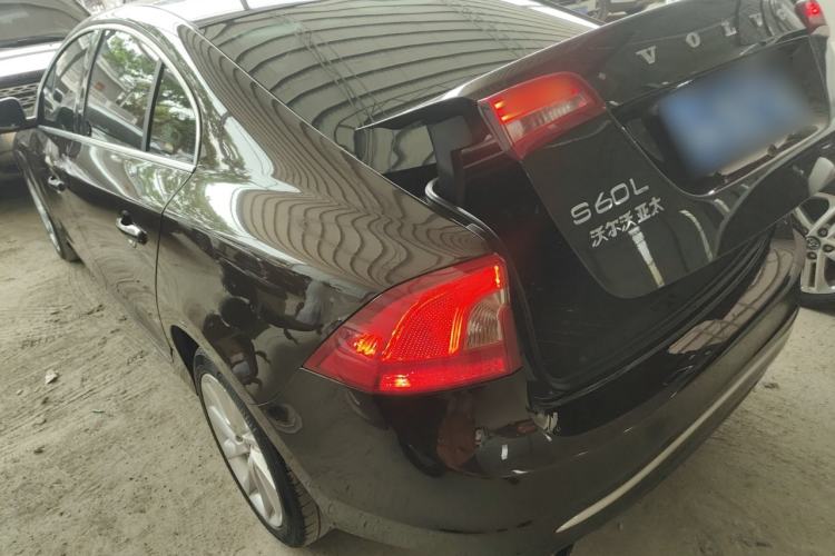 Used Volvo S60 2018 S60L T4 Zhiyuan Edition
