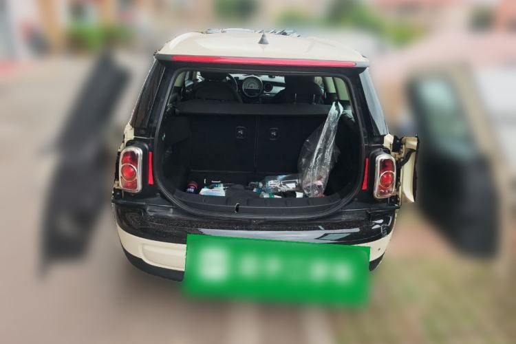 Used MINI 2011 1.6L ONE
