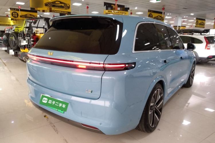 Used Li Auto L8 2024 Ultra Model Rear Right 45 Deg