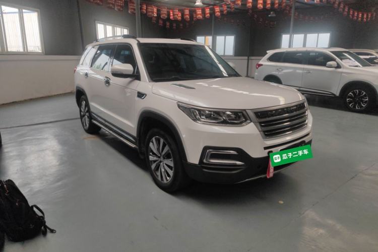 Used CHANGAN CS95 2017 2.0T Two-Wheel Drive Zhitu Edition Front Right 45 Deg