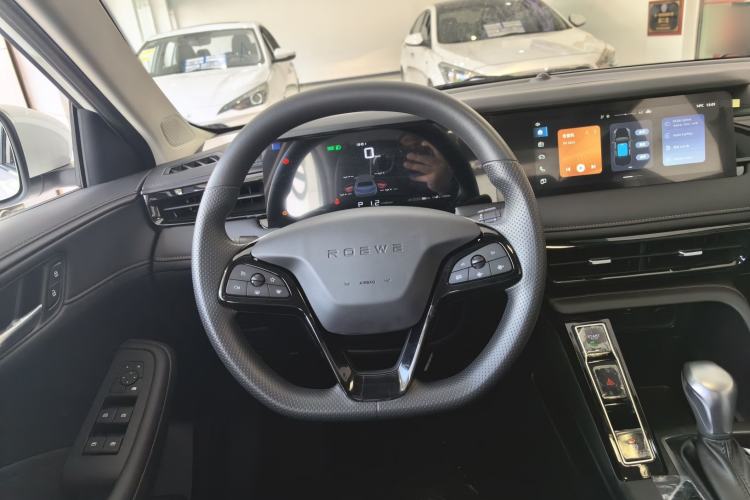 Used Roewe i5 2026 Model 1.5L CVT Luxury Version