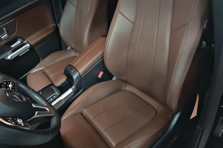 Used Mercedes-Benz GLB 2021 GLB 200 Fashion Model Left Front Seat