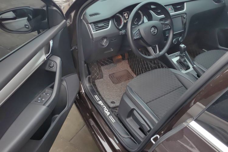 Used Skoda Octavia 2018 TSI230 DSG Luxury Edition
