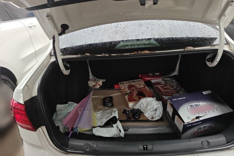 Used Volkswagen Lavida 2017 1.6L Automatic Fashion Edition
