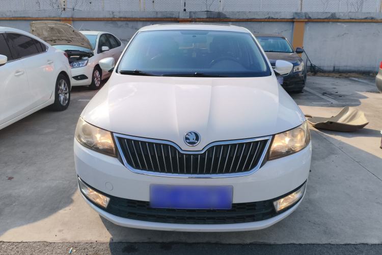 Used Skoda Rapid Spaceback 2014 1.4 TSI DSG Trend Edition
