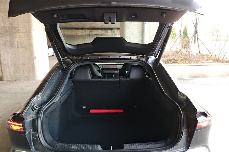 Used Changan UNI-V 2025 Model Third-Generation 2.0T Dynamic Edition