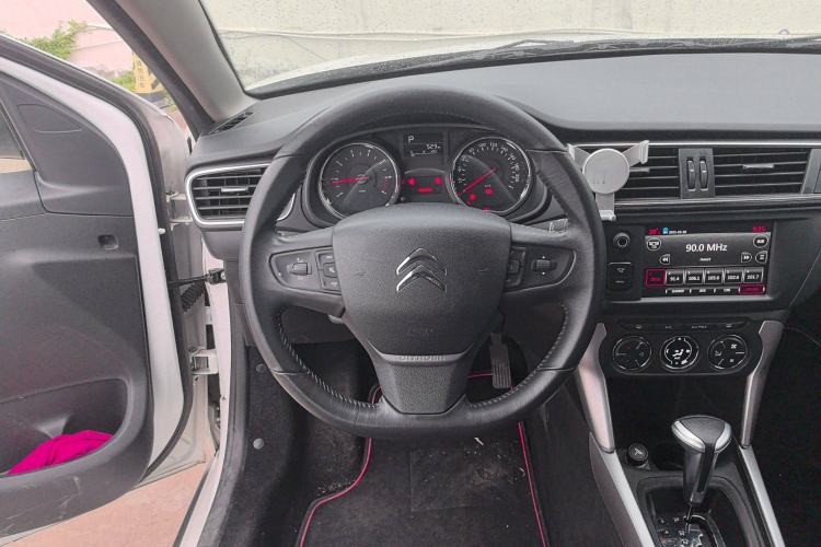 Used Citroen C3-XR 2015 1.6L Automatic Pioneer Model Steering Wheel