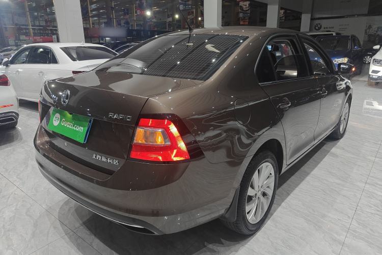 Used Skoda Rapid 2018 1.6L Automatic Comfort Edition
