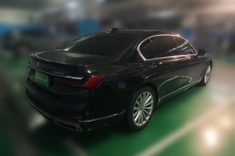 Used BMW 7 Series 2019 Updated 730Li Luxury Package Rear Right 45 Deg
