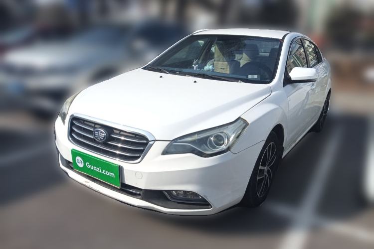 Used Bestune B50 2013 1.6L manual Comfort trim level