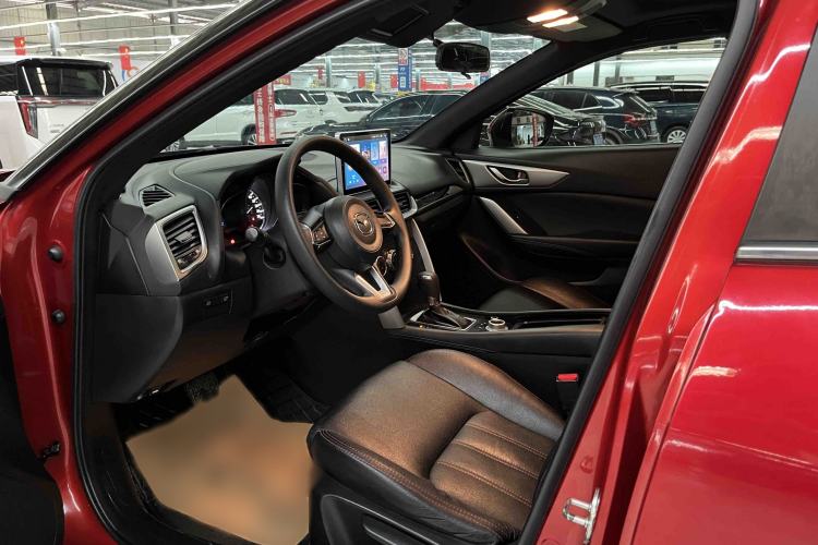 Used Mazda CX-4 2018 2.0L Automatic Two-Wheel Drive Blue Sky Dynamic Version China V Standard Left Front Seat